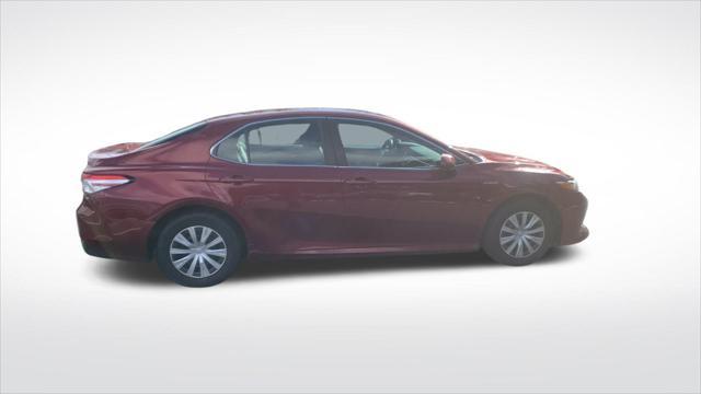 used 2018 Toyota Camry Hybrid car, priced at $18,998