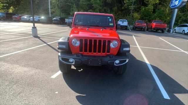 used 2023 Jeep Gladiator car, priced at $34,495