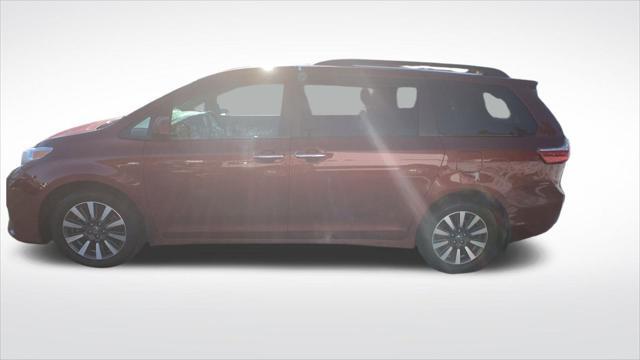 used 2018 Toyota Sienna car, priced at $27,395