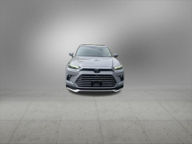 new 2025 Toyota Grand Highlander Hybrid car, priced at $62,007