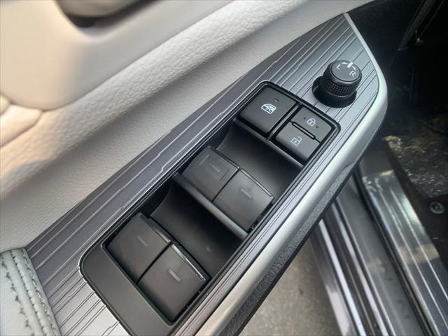 new 2025 Toyota Sienna car, priced at $43,665