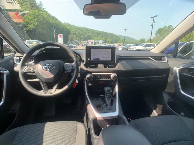 new 2025 Toyota RAV4 car