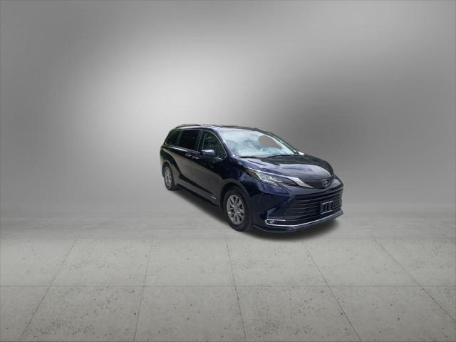 used 2021 Toyota Sienna car, priced at $27,998