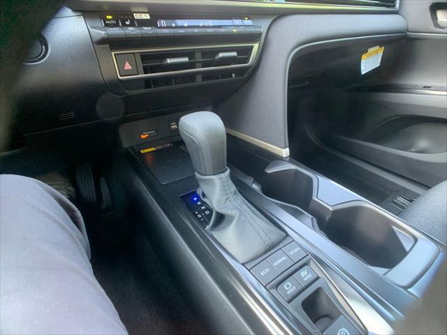 new 2025 Toyota Camry car, priced at $31,828
