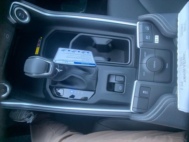 new 2025 Toyota Grand Highlander Hybrid car, priced at $51,642