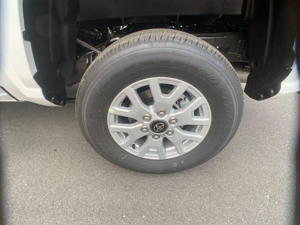 new 2025 Toyota Tacoma car