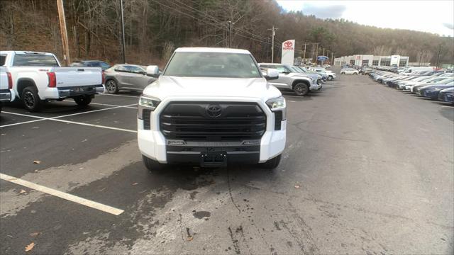 new 2025 Toyota Tundra car