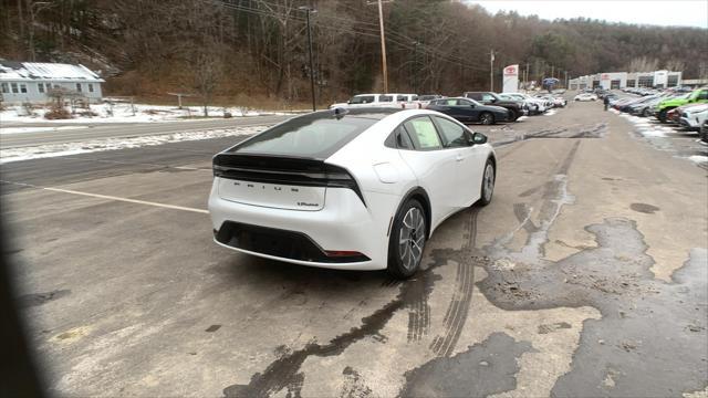 new 2024 Toyota Prius Prime car