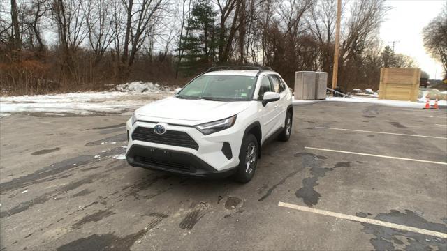 new 2024 Toyota RAV4 Hybrid car