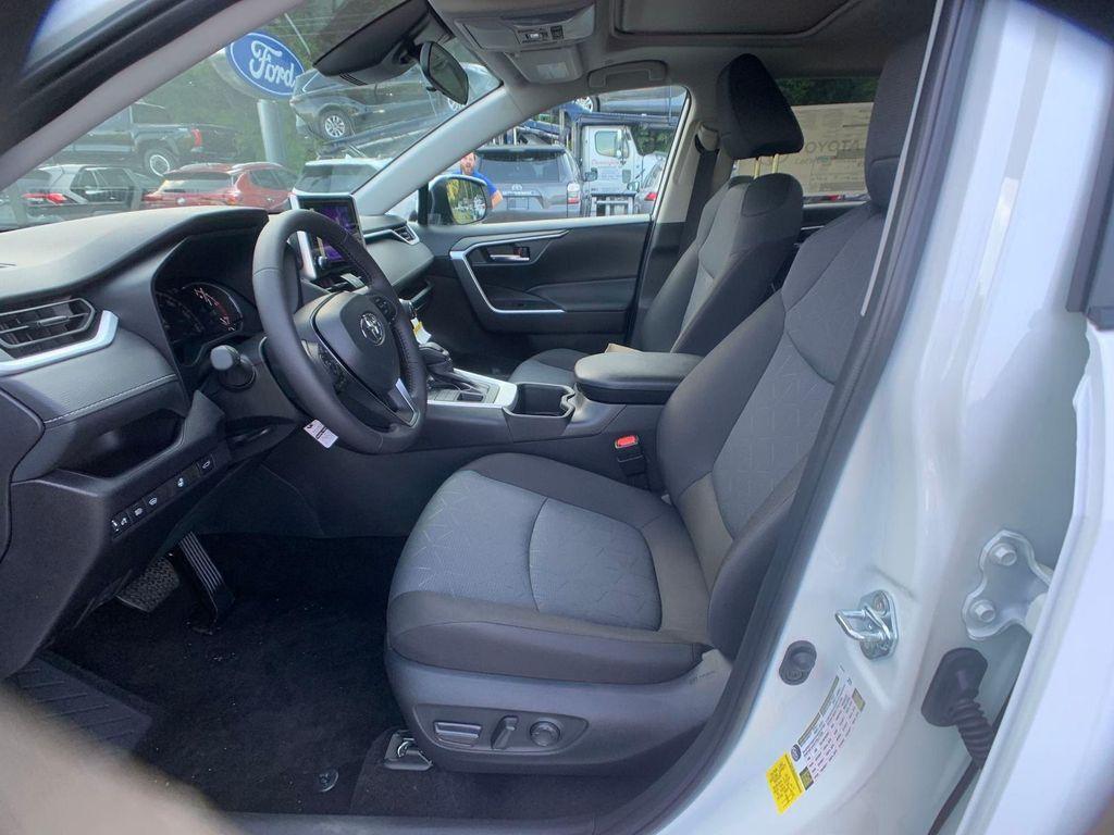 new 2025 Toyota RAV4 car