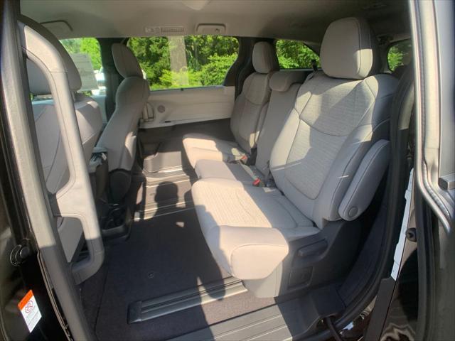 new 2025 Toyota Sienna car, priced at $43,750