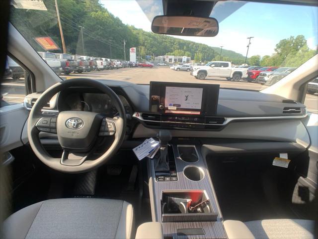 new 2025 Toyota Sienna car, priced at $43,750