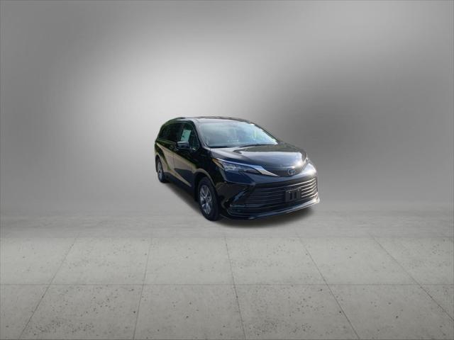 new 2025 Toyota Sienna car, priced at $43,750
