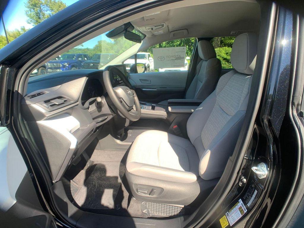 new 2025 Toyota Sienna car, priced at $44,081