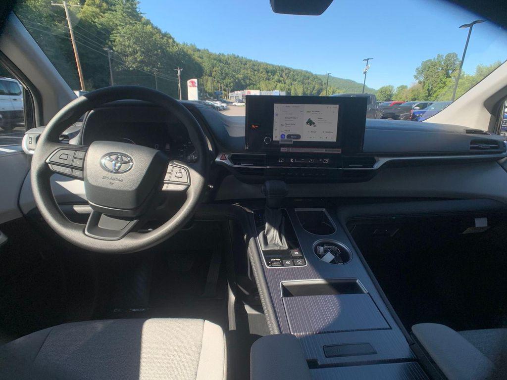 new 2025 Toyota Sienna car, priced at $44,081