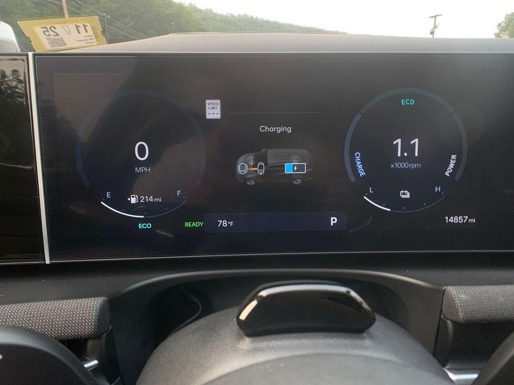 used 2025 Hyundai TUCSON Hybrid car, priced at $34,698