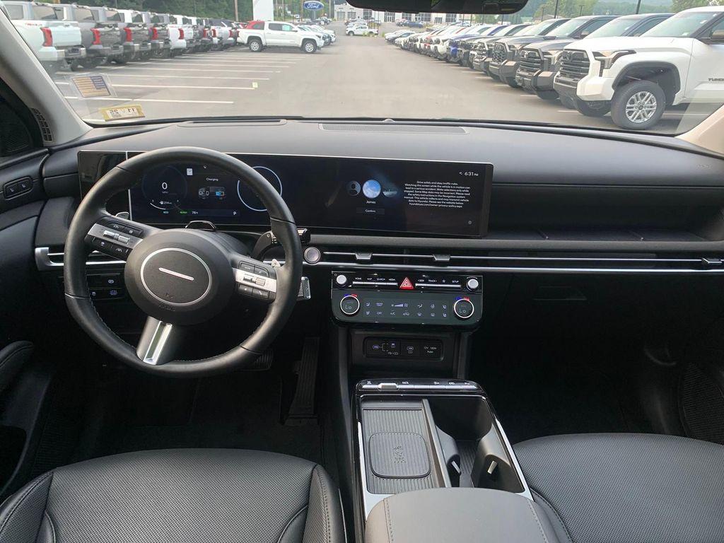 used 2025 Hyundai TUCSON Hybrid car, priced at $34,698