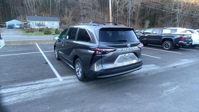 new 2025 Toyota Sienna car, priced at $43,540