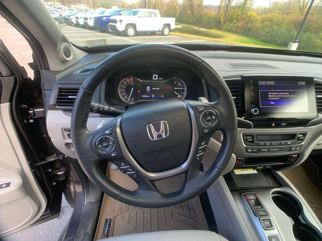 used 2022 Honda Ridgeline car, priced at $33,995