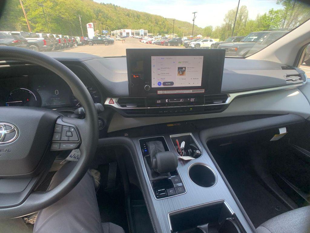 new 2025 Toyota Sienna car, priced at $44,034