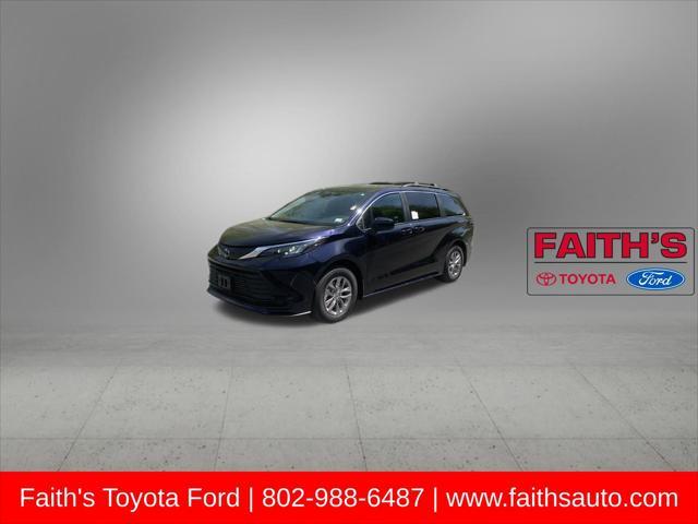 new 2025 Toyota Sienna car, priced at $44,034