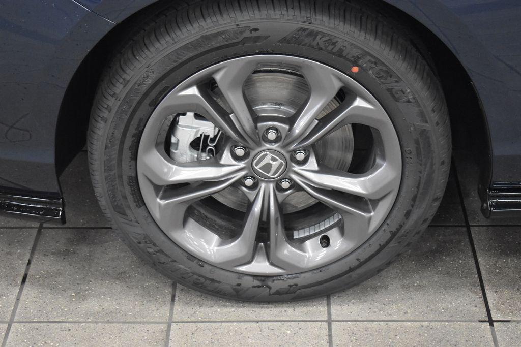 new 2025 Honda Accord Hybrid car, priced at $36,135