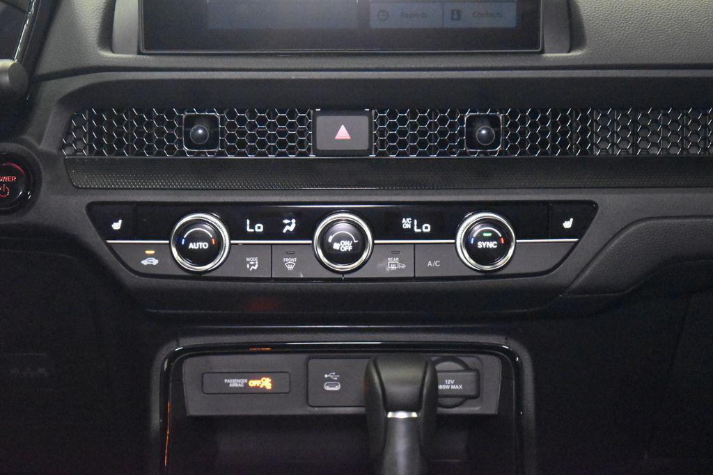 new 2026 Honda CR-V Hybrid car, priced at $38,400