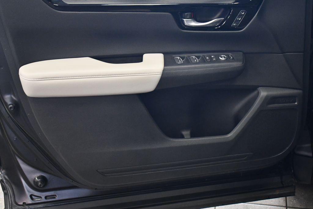 used 2023 Honda CR-V car, priced at $33,250