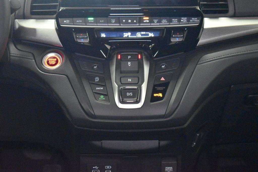 new 2026 Honda Odyssey car, priced at $43,435