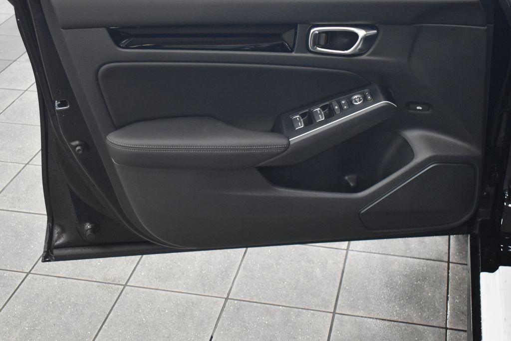 new 2026 Honda Civic Hybrid car, priced at $33,490