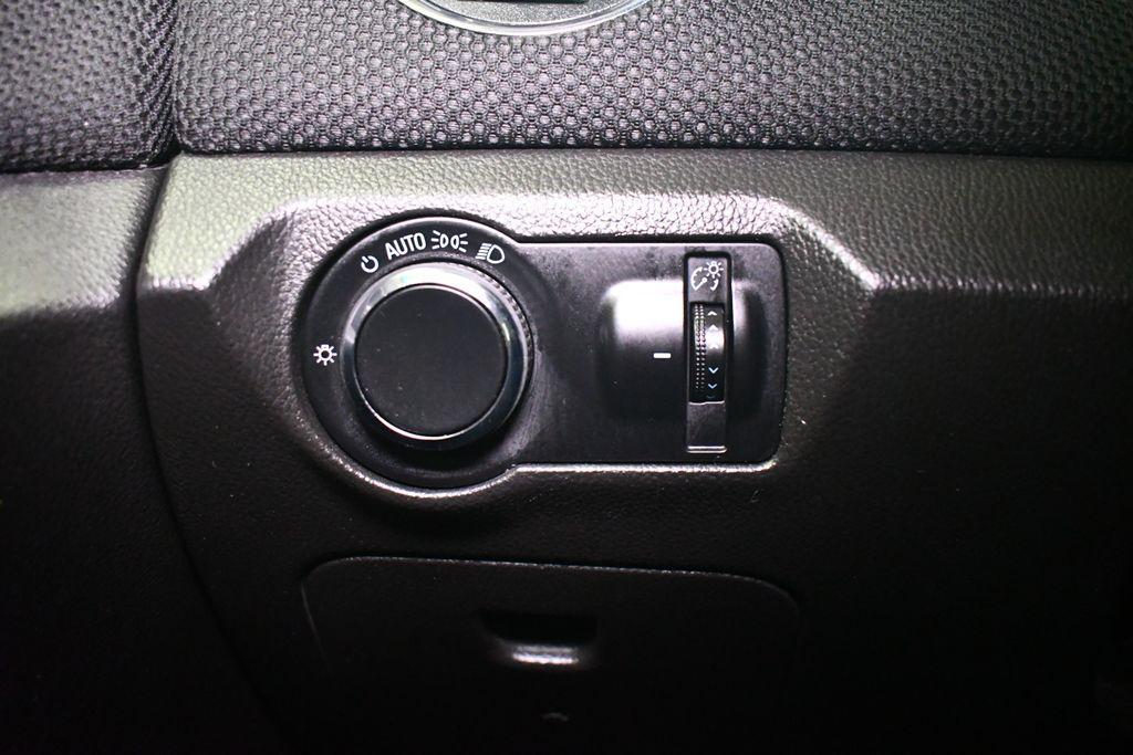 used 2011 Chevrolet Cruze car, priced at $5,550