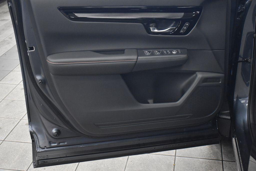 new 2026 Honda CR-V Hybrid car, priced at $40,950