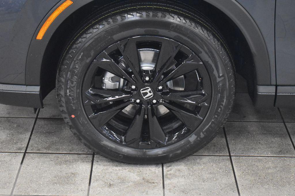 new 2026 Honda CR-V Hybrid car, priced at $40,950