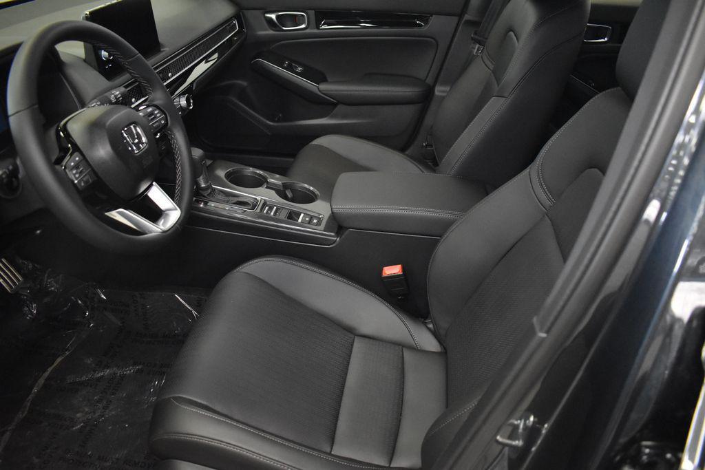 new 2026 Honda Civic Hybrid car, priced at $32,695