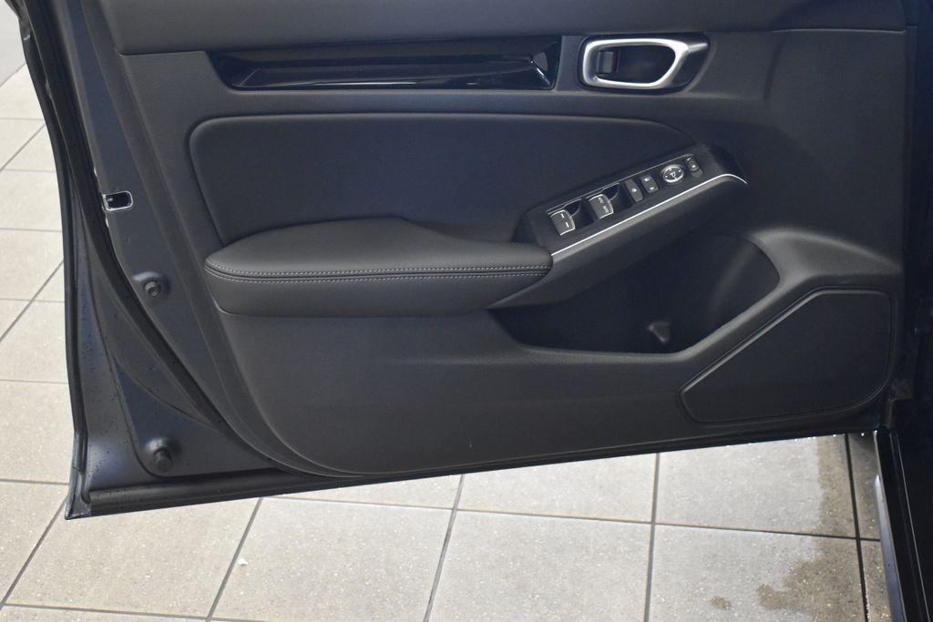 new 2026 Honda Civic Hybrid car, priced at $32,695