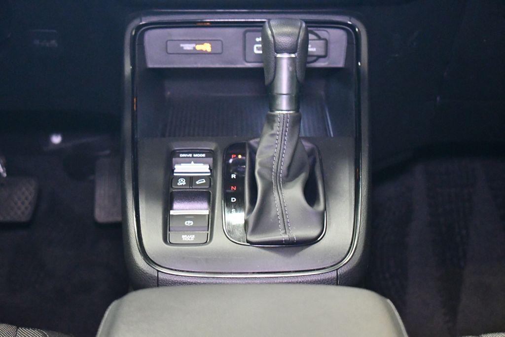 used 2024 Honda CR-V car, priced at $27,250