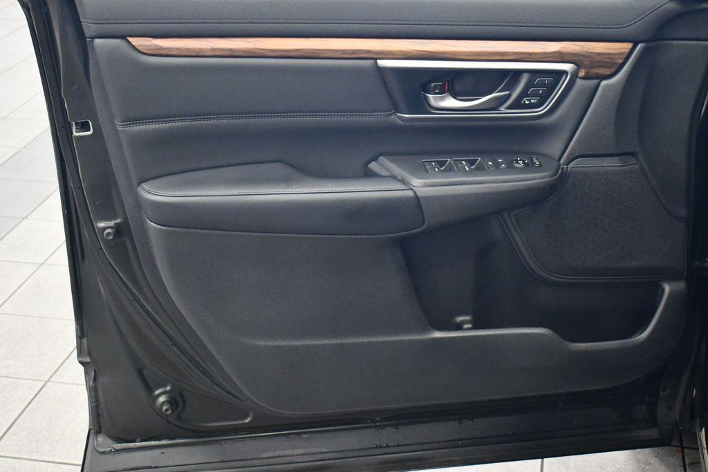 used 2018 Honda CR-V car, priced at $15,950