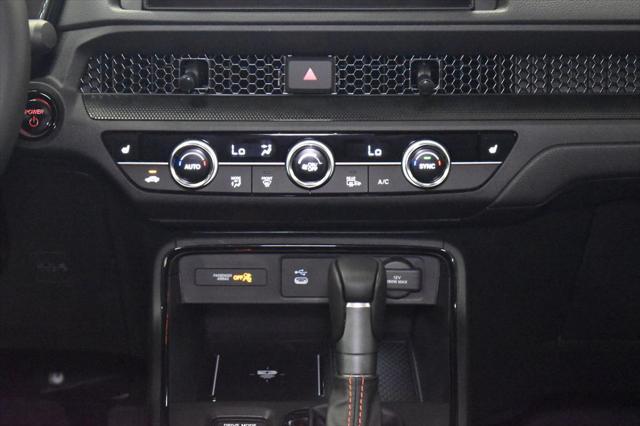 new 2026 Honda CR-V Hybrid car, priced at $41,620
