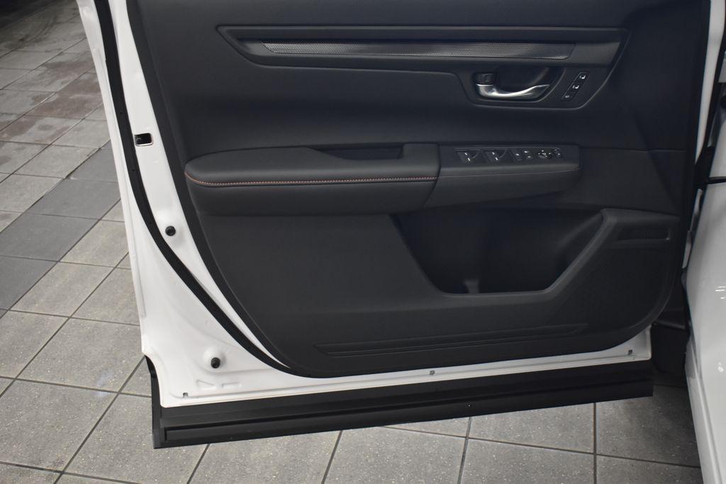 new 2026 Honda CR-V Hybrid car, priced at $40,180