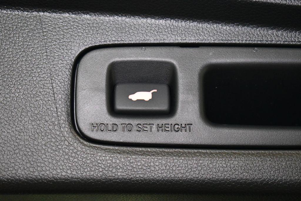 used 2023 Honda CR-V car, priced at $33,550