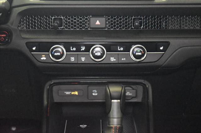new 2026 Honda CR-V Hybrid car, priced at $40,120