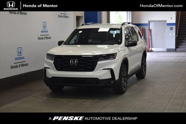 new 2025 Honda Pilot car, priced at $44,150