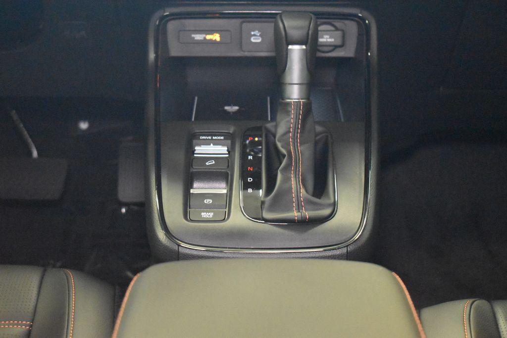 new 2026 Honda CR-V Hybrid car, priced at $39,725