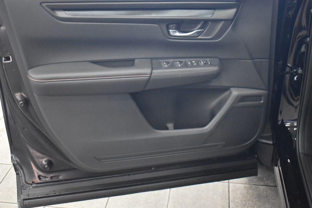 new 2026 Honda CR-V Hybrid car, priced at $38,580