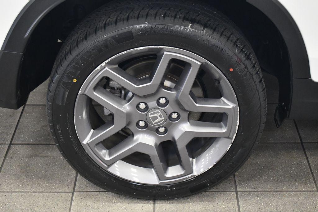 used 2023 Honda Passport car, priced at $31,850