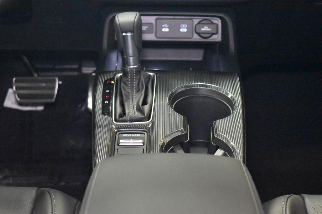 new 2026 Honda Civic Hybrid car, priced at $31,990