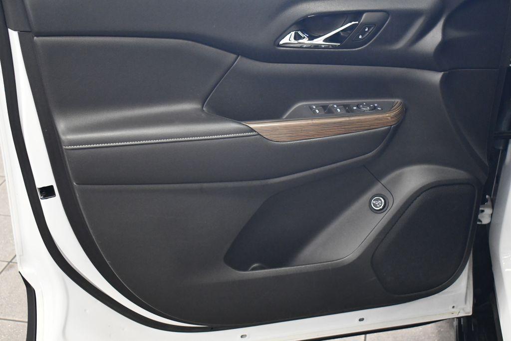 used 2018 GMC Acadia car, priced at $16,750