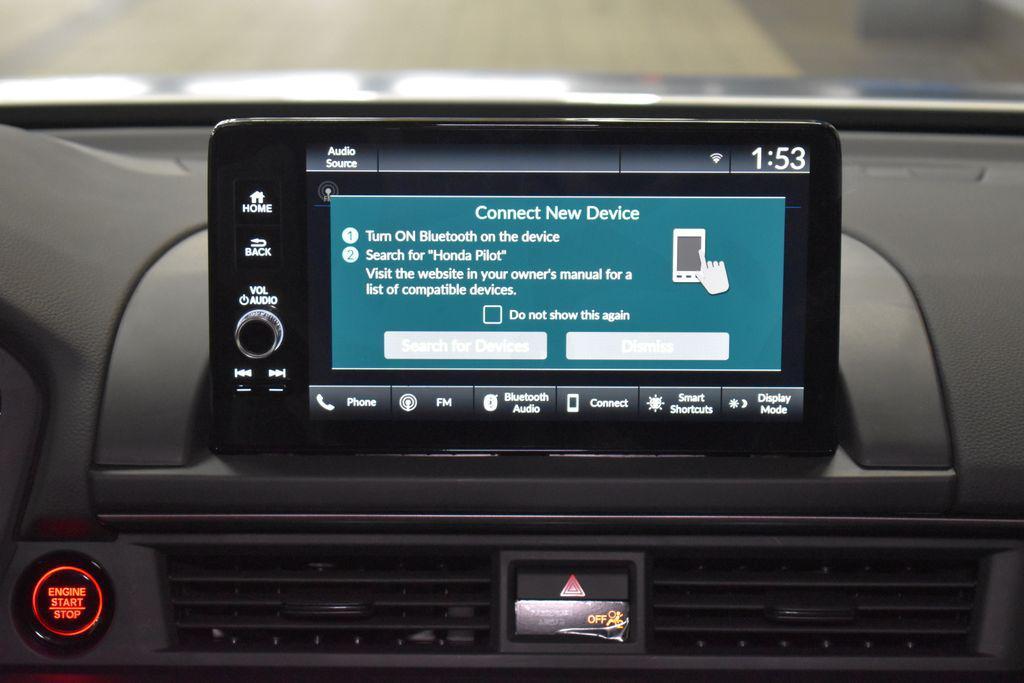 new 2025 Honda Pilot car, priced at $48,980