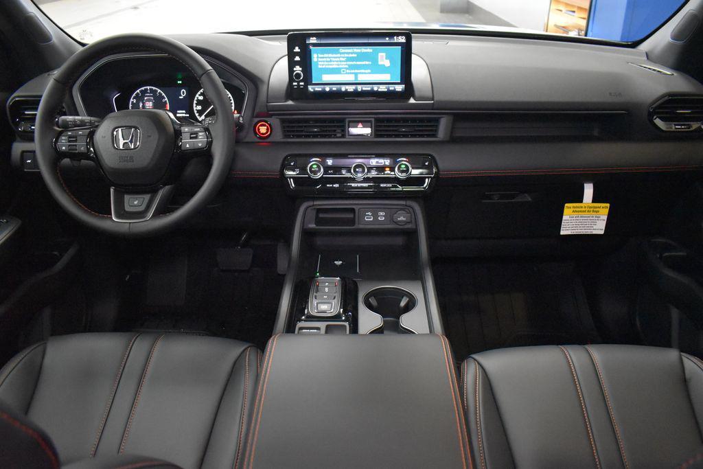 new 2025 Honda Pilot car, priced at $48,980