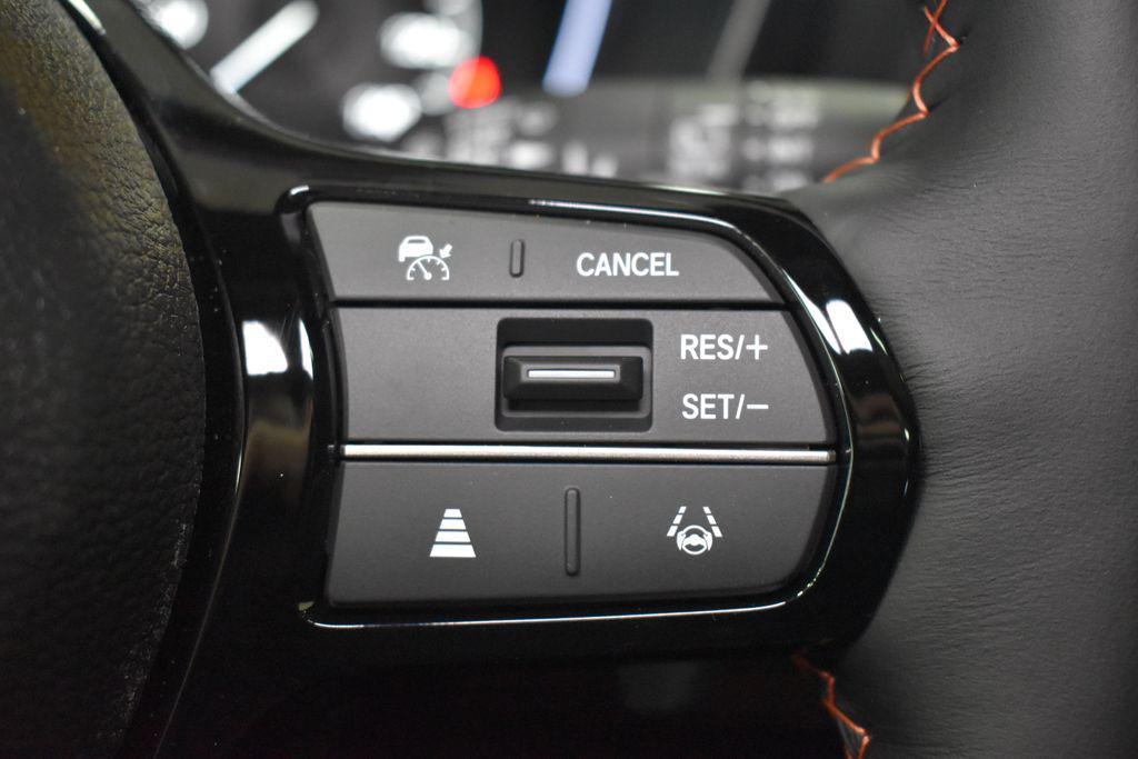 new 2025 Honda Pilot car, priced at $48,980